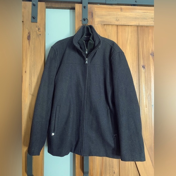 Perfect condition mens Calvin Klein coat - Picture 2 of 7